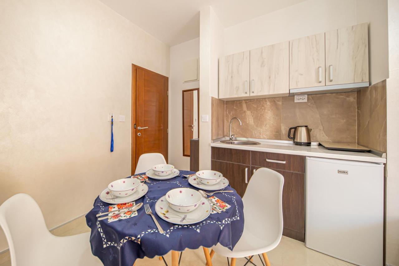 Kristal Apartmani Čanj エクステリア 写真